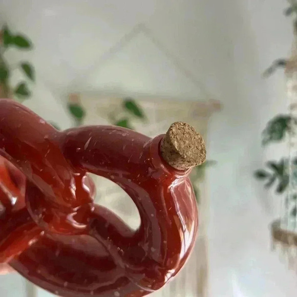 Ceramic Pretzel Flask with Cork Stopper – Whimsical and Fun! - Picture 3 of 5